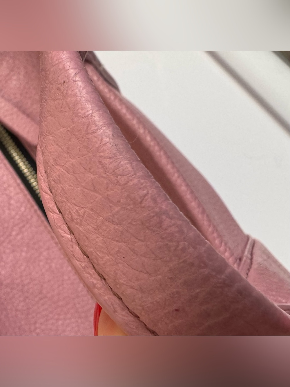 Marc Jacobs The Medium Leather Tote Bag Crossbody with Dust Bag - Picture 10 of 16
